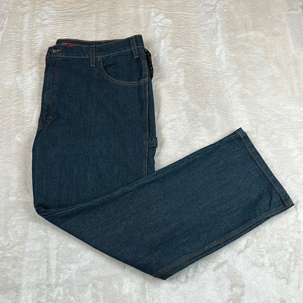 Dickies Men's Deep Indigo Relaxed Straight Jeans Active Waist Lycra Technology